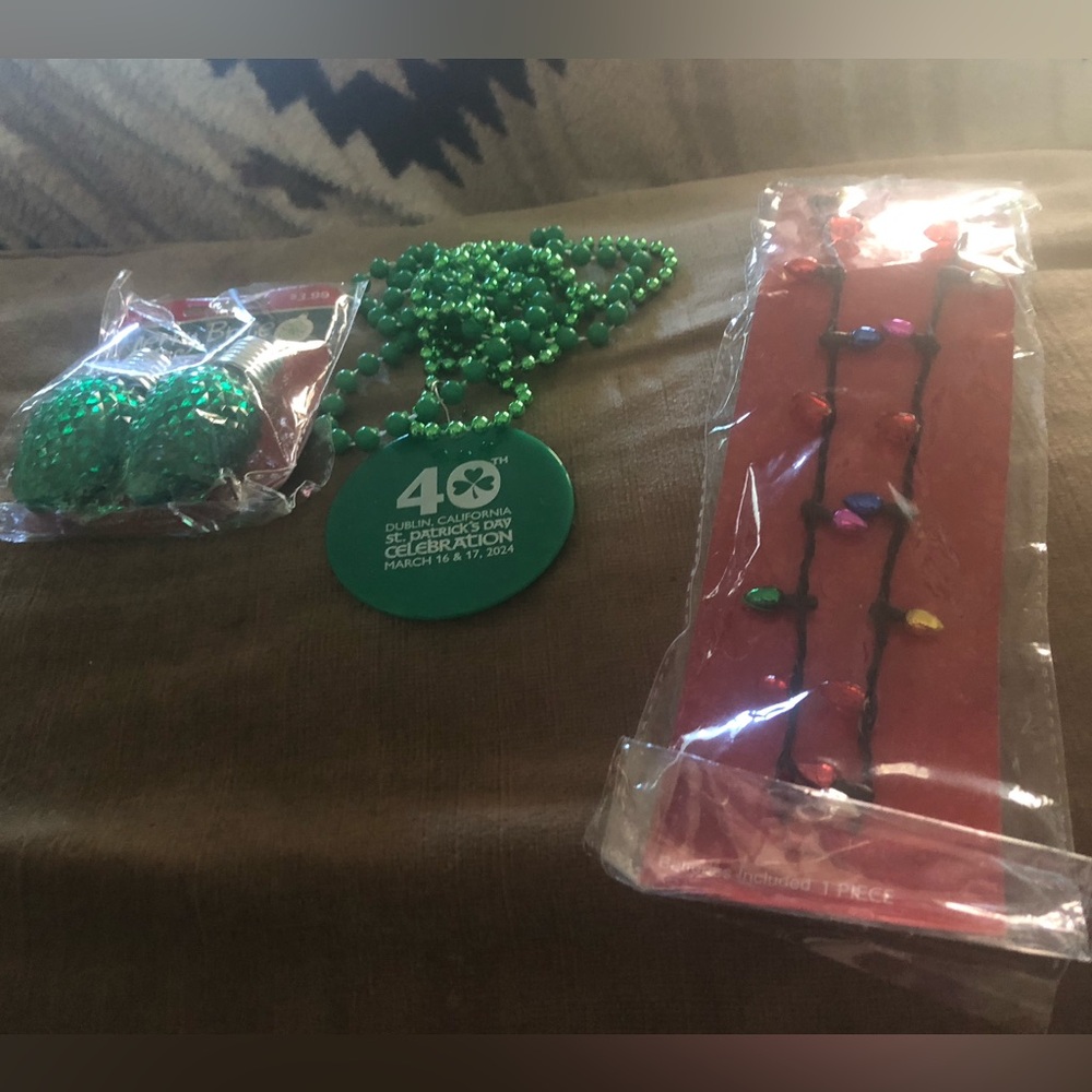 🎄☘️Christmas & Irish Jewelry Bundle - 849 $12 or 🎉